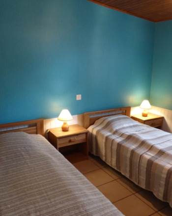 CHAMBRE 2 LITS EN 90