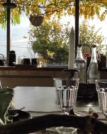 Vue de la cuisine du gîte de charme