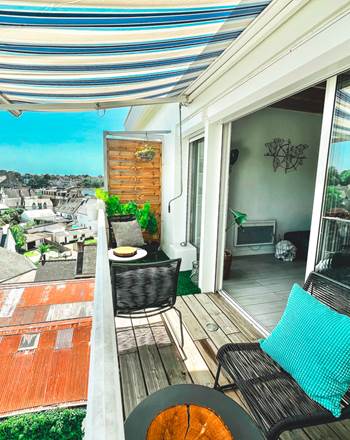 Balcon avec sur sur le port de Bénodet et Sainte-Marine