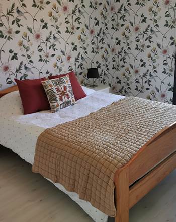Chambre double dans une villa, vallée de la Dordogne