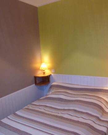 CHAMBRE LIT EN 140