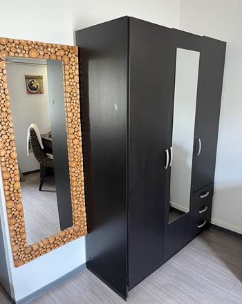 Armoire