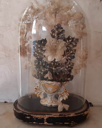 Colombage, détail bouquet de mariée