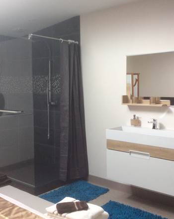 PLUME côté Salle de bain