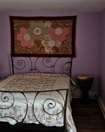 Etage 1_Chambre rose_Lit double
