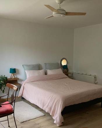716391305