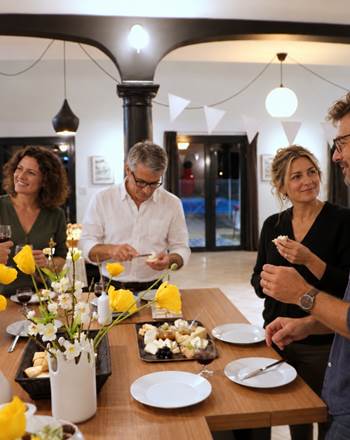 Photo autour du buffet _ i^lot central