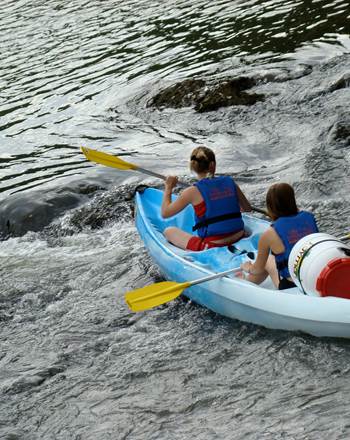 Descente des Gorges de l’Aveyron en Canoe photo KaymanCanoes