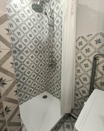 douche et salle de bain