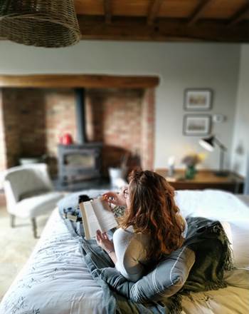 La chambre du gîte, un nid douillet, une ambiance chaleureuse .
