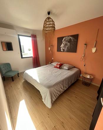 chambre spatieuse acces PMR