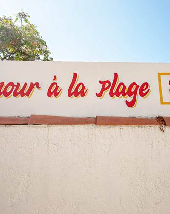 villa-les-salines-flamant-location-appartement-maison-vacances-grau-du-roi-jardin-proche-plage
