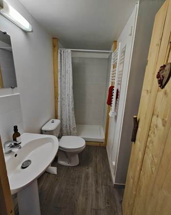 Salle de Bain - chambre 1