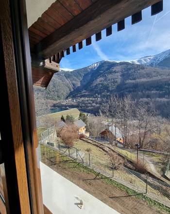 VUE SUR JARDIN A L'ETAGE