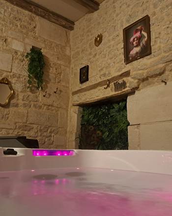 Le Logis du Meunier, logement insolite et romantique avec spa privatif