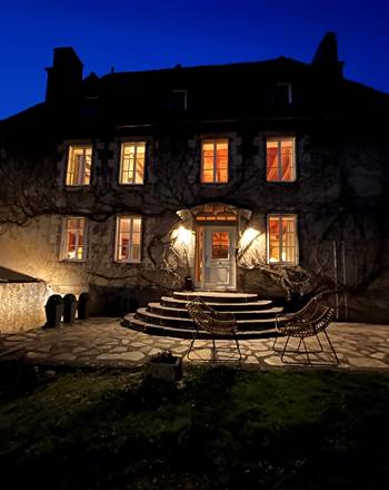 Notre maison à la tomber de la nuit