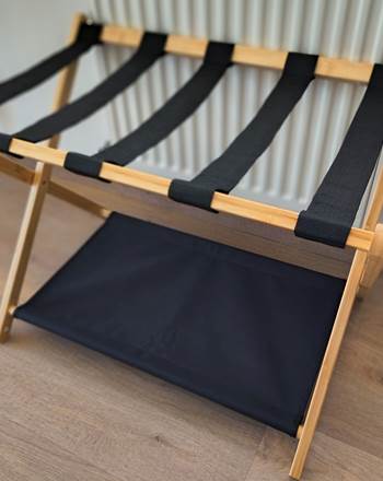 porte-valises-chambre-lessentielle-la-fleche