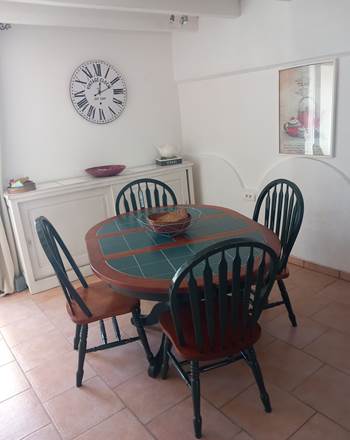 Salle à manger / table avec rallonges