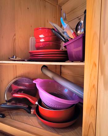 vaisselle-kitchenette-roulotte-sarthe
