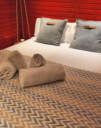 chambre-roulotte-insolite-la-fleche