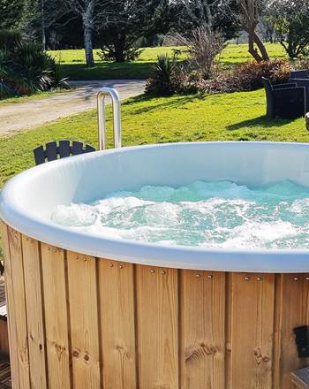Bain nordique spa gite dordogne la petite clavelie