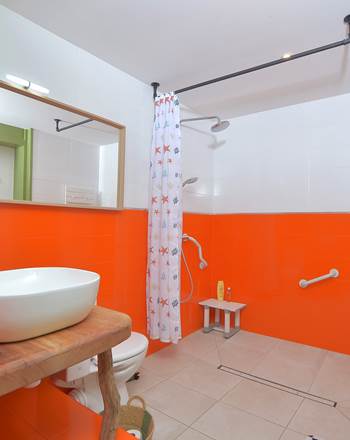 villa-les-salines-fleur-de-sel-location-appartement-maison-vacances-grau-du-roi-jardin-proche-plage