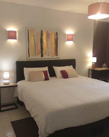 chambre-hote-piscine-spa-la-fleche