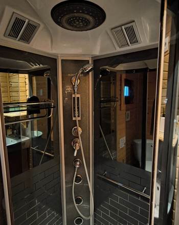 cabine-douche-roulotte-zoo-la-fleche