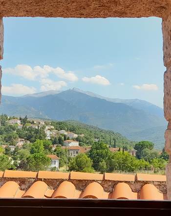 Vue par la petite fenêtre