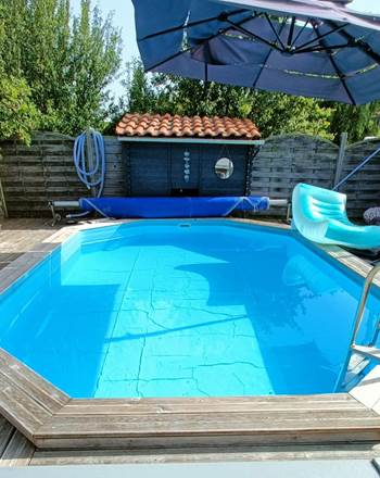 piscine chauffée du 1er mai au 30 septembre