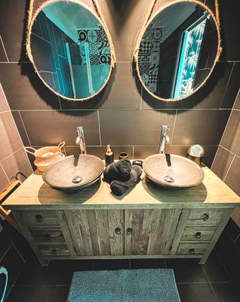 Cabine I : Salle de bain