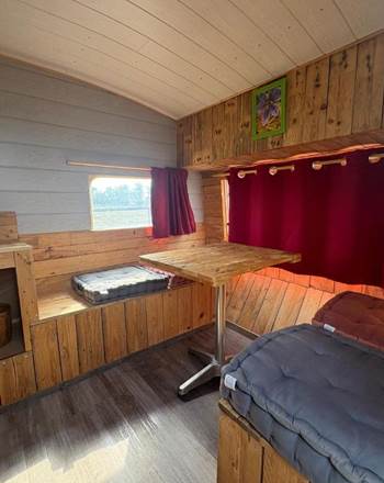 Salon Caravane
