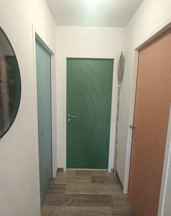 acces PMR aux chambres et salle de bain