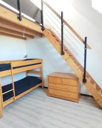 Chambre enfants avec lits superposés