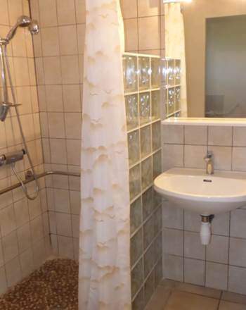 SALLE D EAU ET WC