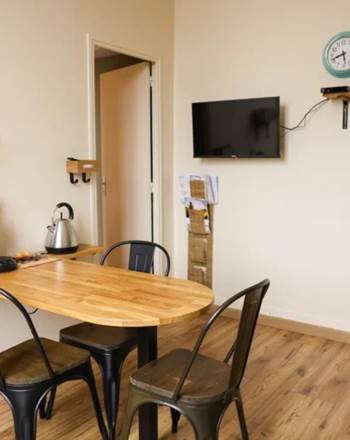 •	coin repas convivial