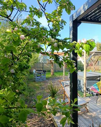 jardin decor végétal privatif et clôturé