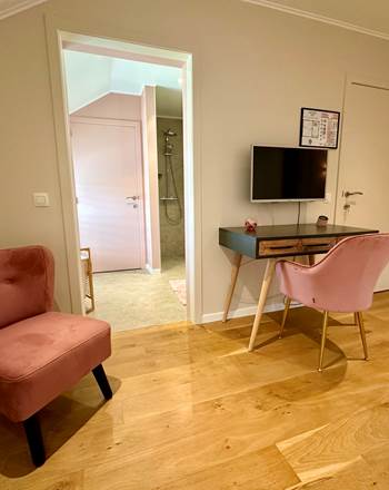Eglantine vue bureau -SDB