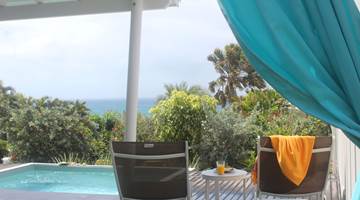 Iguane House villas & Micro Spa Villa Corail terrasse piscine vue mer