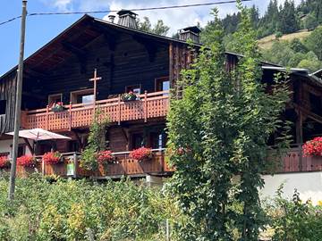 La-ferme-des-favrays