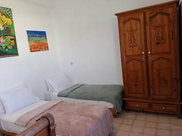 Chambres 1 & 2 Salle de Bain Partagé (3)