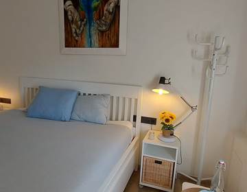 white nite kamer op gelijkvloers