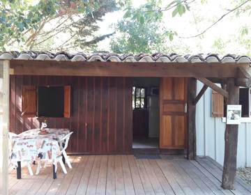 Bungalow 2 sans  sanitaire avec terrasse couverte