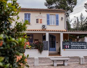 AUBERGE (7)