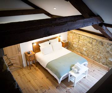 Chambre d'hôtes les chemins de Berdis Blanche vue ensemble1