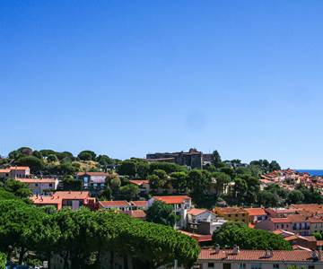 Hotel Ambeille Vue Fort Miradou