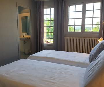 Auberge du Bois de l'étang Motel les Tilleuls hôtel Vassivière