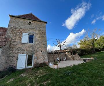 La Tour pigeonnier (habitat insolite)