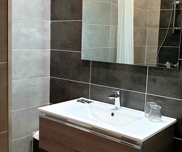 salle d'eau chambre standard