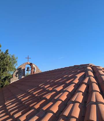 Nouveau toit de la Chapelle Sainte Anne